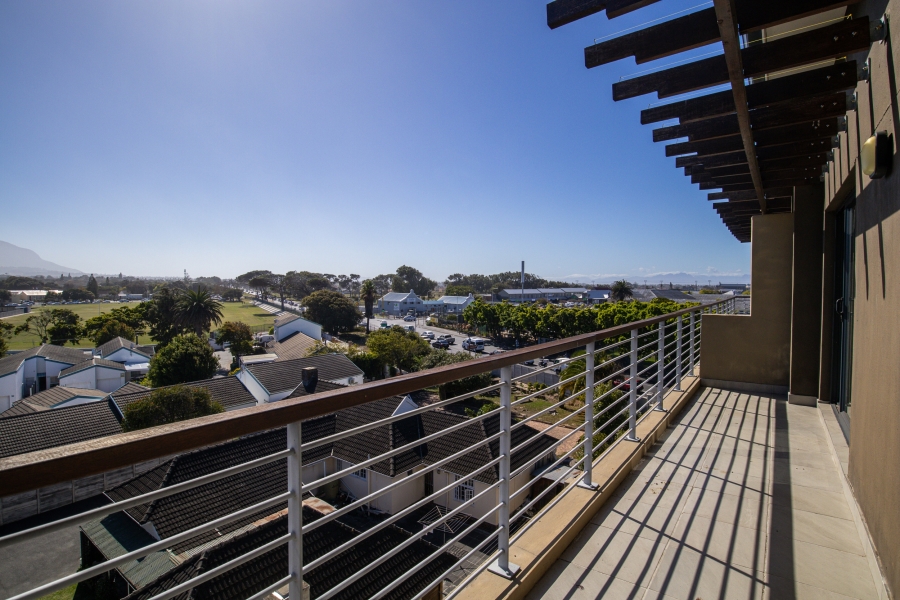 2 Bedroom Property for Sale in Tokai Western Cape